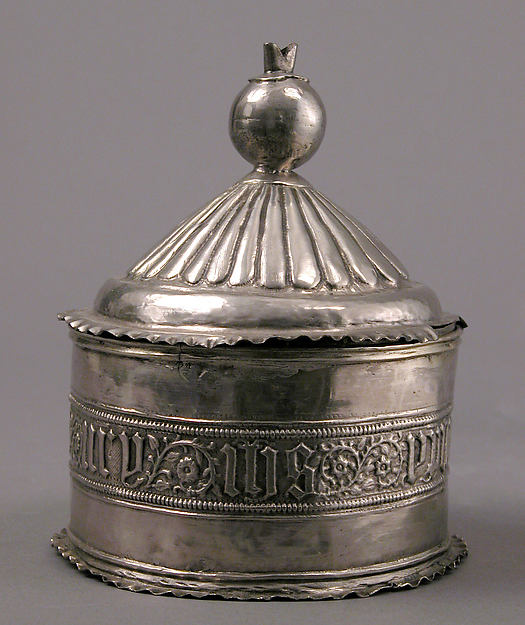 :Pyx late 15th–early 16th century-16x12"(A3) Poster