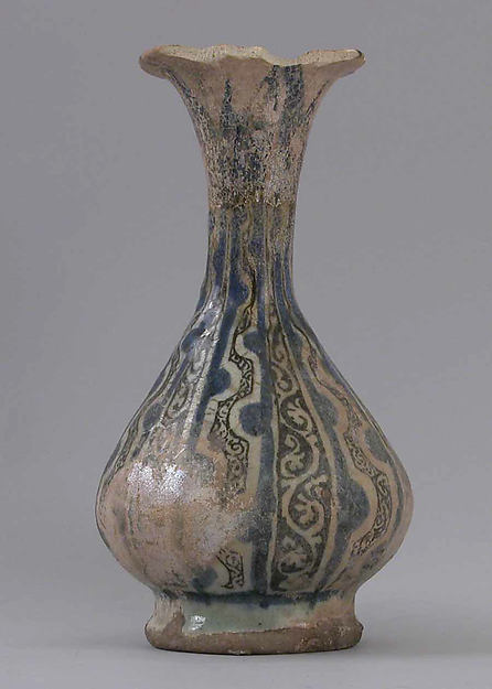 :Vase 14th century-16x12"(A3) Poster