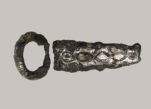 :Loop and Plate of a Belt Buckle 7th century-16x12