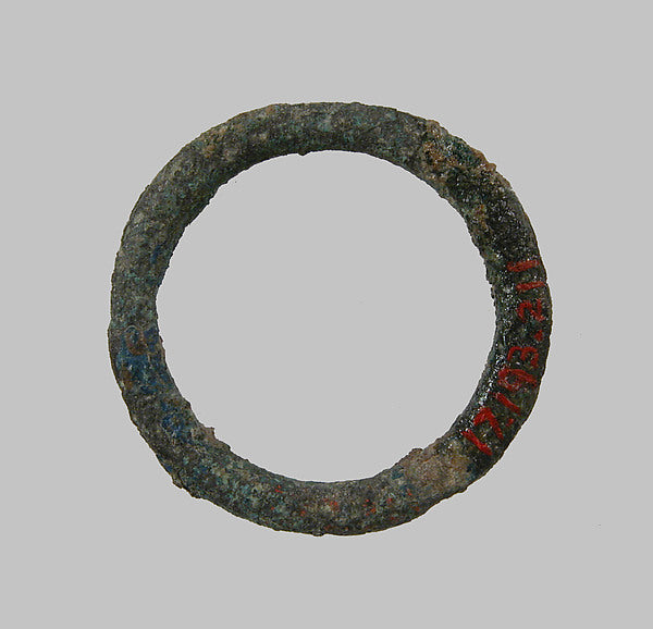 :Plain Ring 500–700-16x12"(A3) Poster