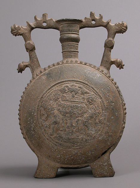 :Flask with Handles 15th–16th century-16x12