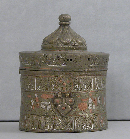 :Box with Lid 12th century-16x12"(A3) Poster