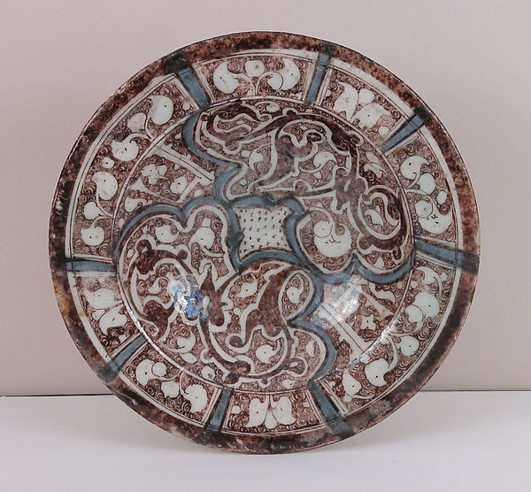 :Footed Bowl late 12th–first half 13th century-16x12