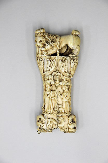 Dagger Grip c1400,  Poster Print