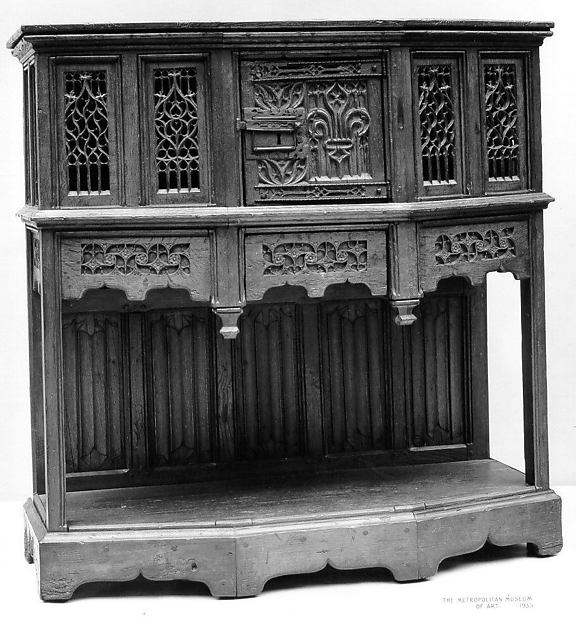 :Credence 15th–16th century-16x12"(A3) Poster