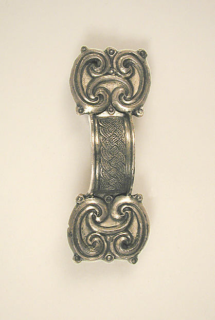 :Hinge of a Brooch early 20th century-16x12