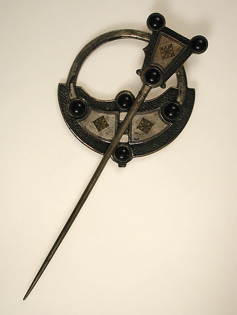 :Brooch early 20th century-16x12"(A3) Poster